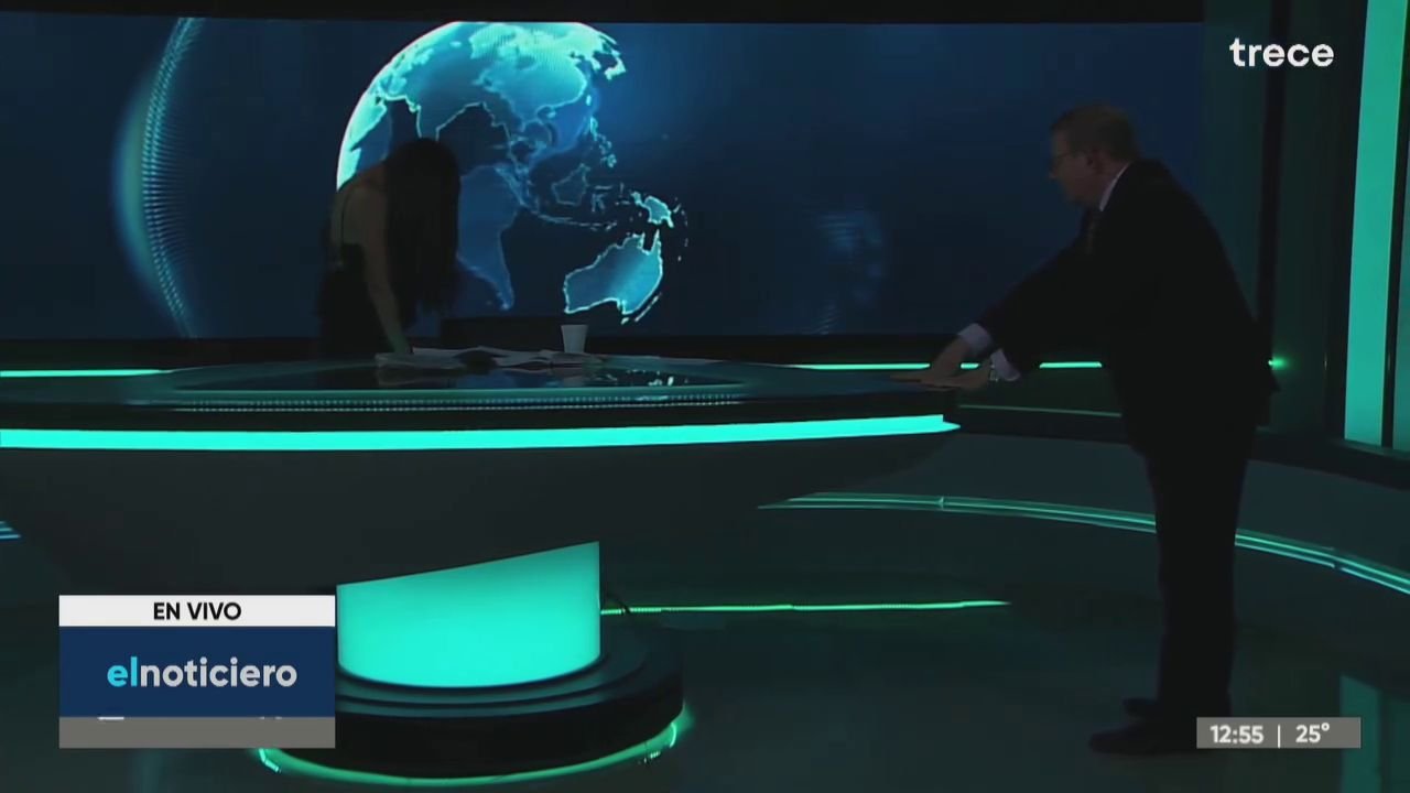 Carlos Martini casi se va corriendo del noticiero: Dora Ceria lo asustó con un póra de verdad